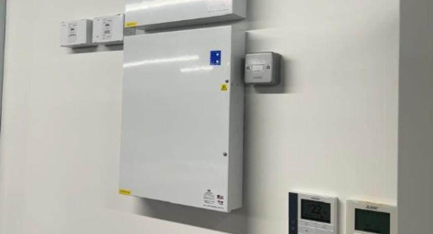 Commercial Access Control Electrician in Berkshire